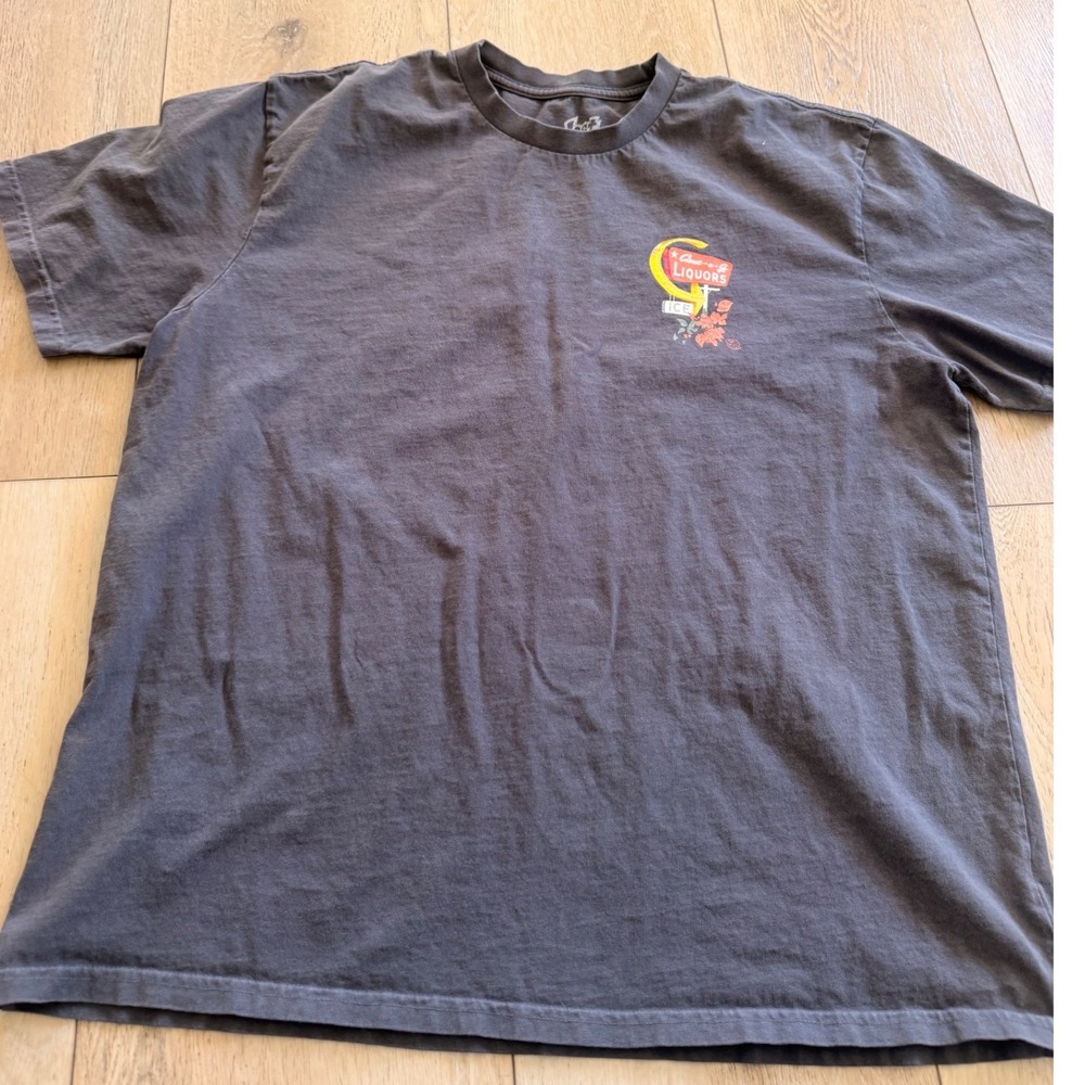 Lost Enterprises Men XL  Black Graphic T-Shirt Come-n-Go Liquors Car Pinup #92